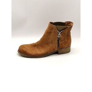 Temy Boots Womens Beige EUR 39 Ankle Leather Shoe Side Zip Stretch Soft‎ Italy